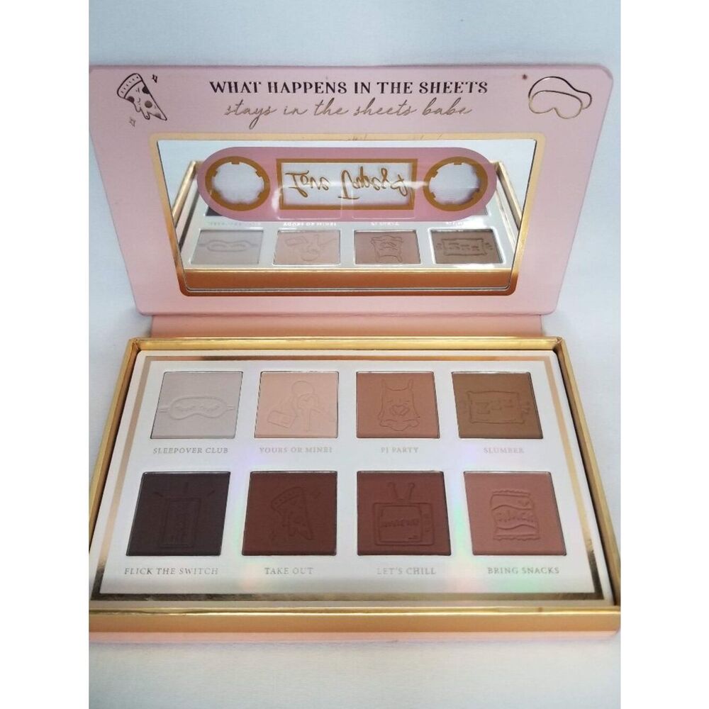 P.Louise - Love Tapes Eyeshadow Palette - Beneath The Sheets